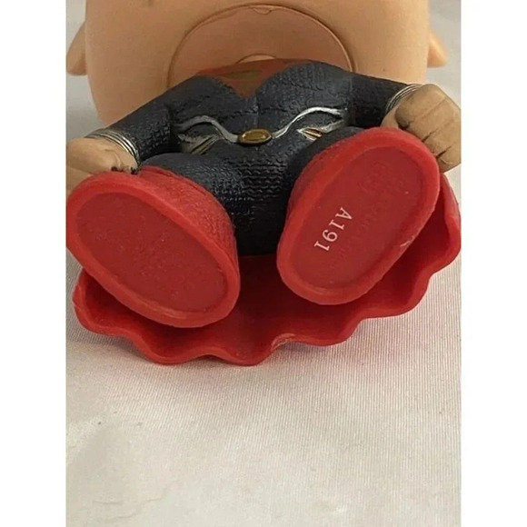 Funko Pop! SUPERMAN MAN OF STEEL #23 DC COMICS HEROES VAULTED OOB No Box Loose - Picture 6 of 8